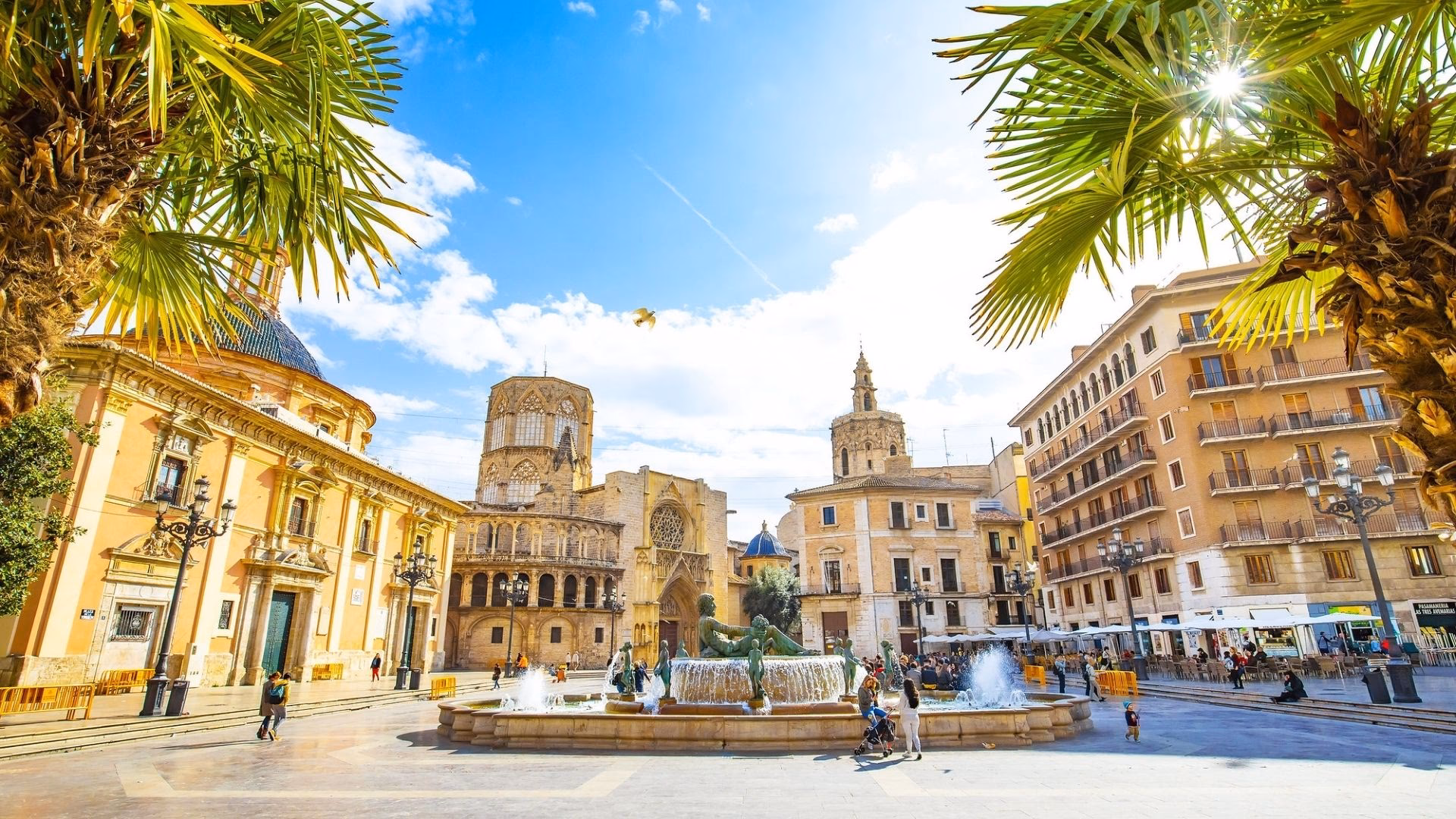 Czy trzeba płacić za szkołę średnią w Hiszpanii?