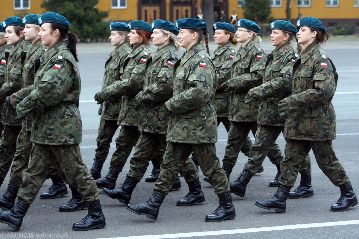Czy to normalne, że w liceum nie chcę mieć dziewczyny?