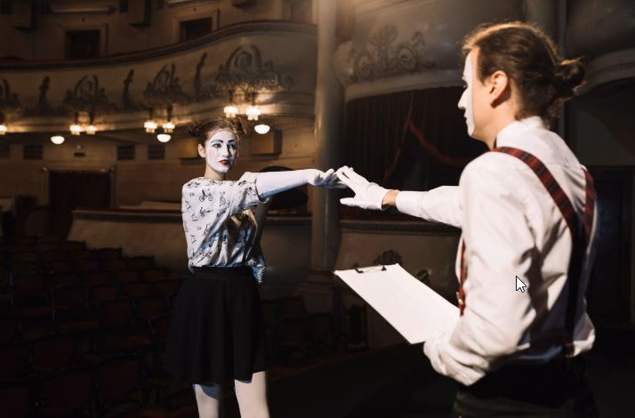 Jakie są cele edukacyjne teatru?