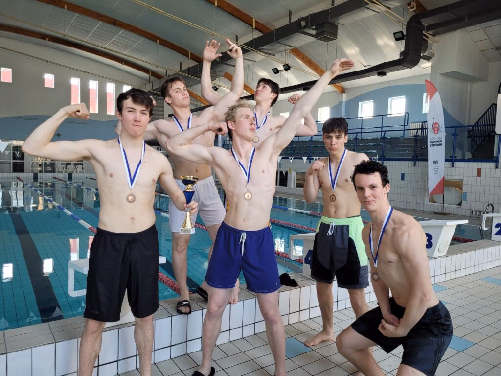 Od jakiego wieku można iść na basen?