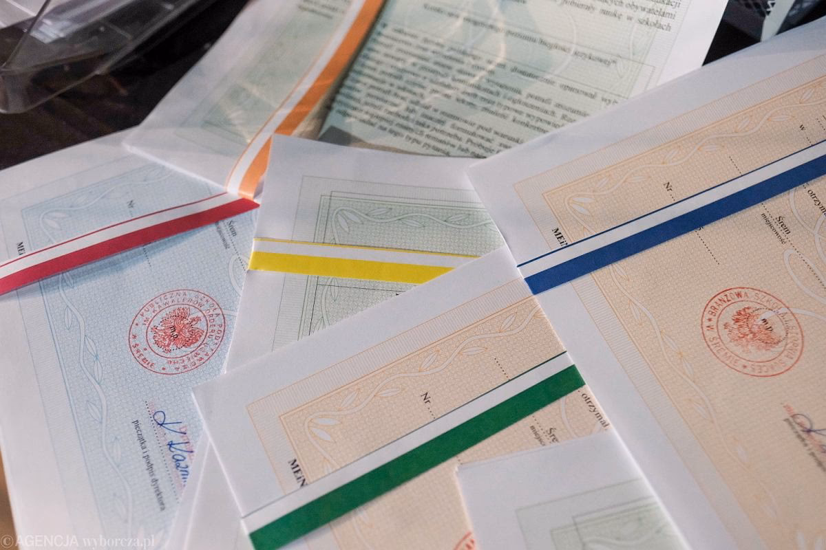 Czy uczeń szkoły ponadpodstawowej może drugi raz wziąć udział w postępowaniu rekrutacyjnym?