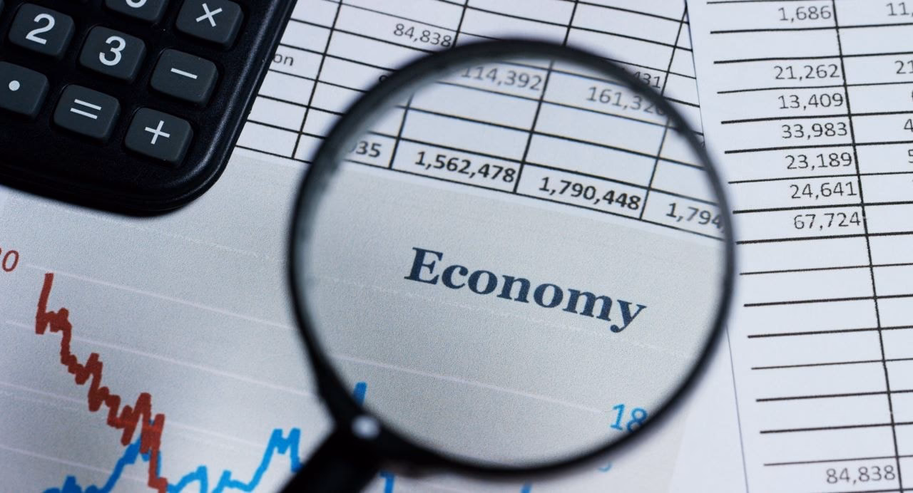 Jakie zawody można wykonywać po ekonomii?