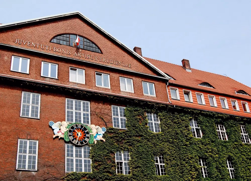 Jakie są profile I Liceum im. Marii Skłodowskiej-Curie w Szczecinie?