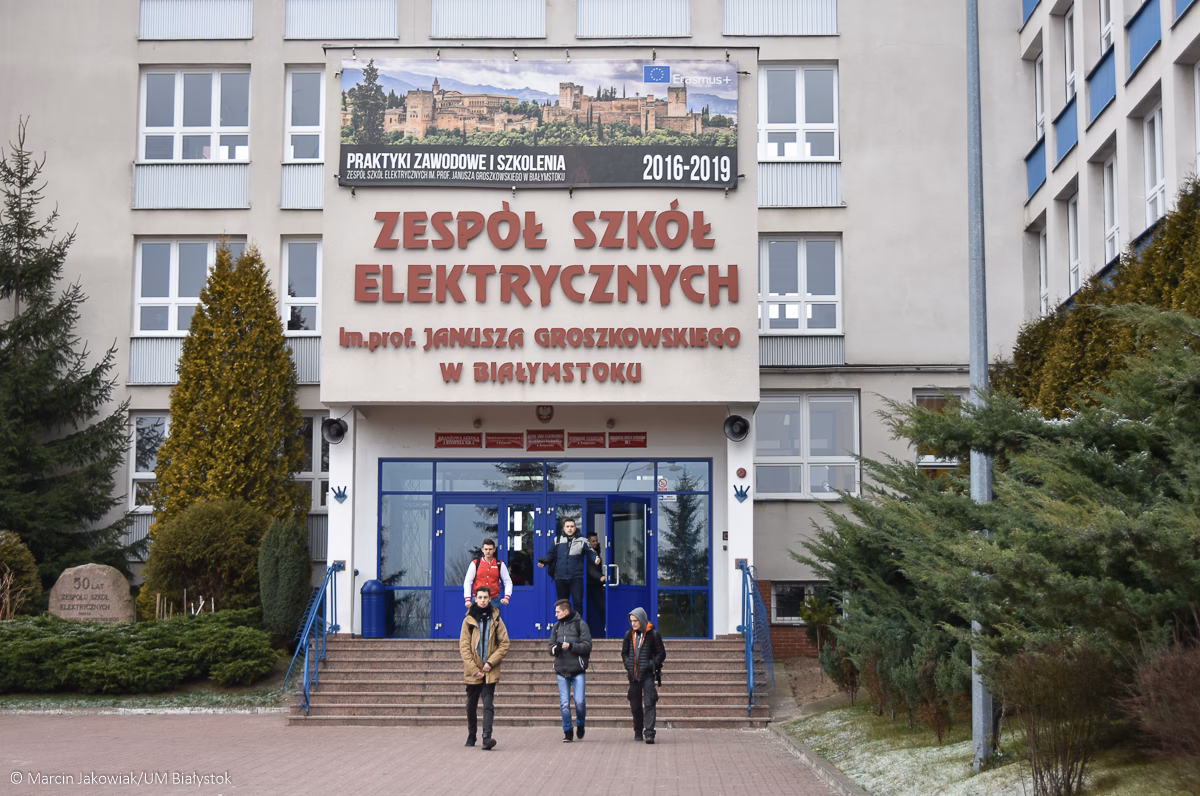 Ile trzeba mieć punktów do 3 LO Białystok?