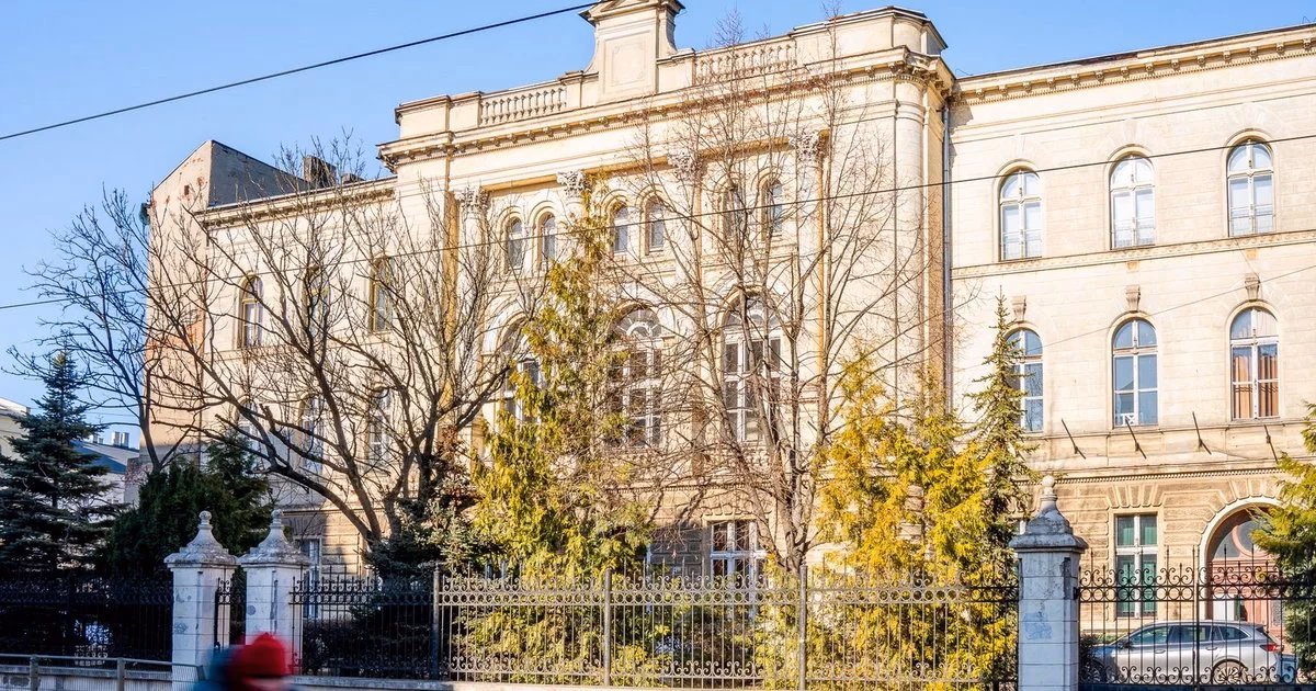 Jakie są progi punktowe w I LO im. Mikołaja Kopernika w Łodzi?