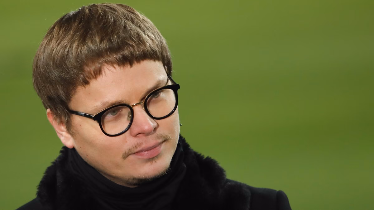 Czym zajmuje się Jarosław Królewski?