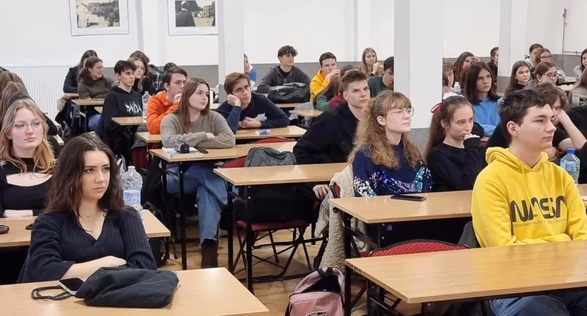 Kto zalicza się do klasy średniej?