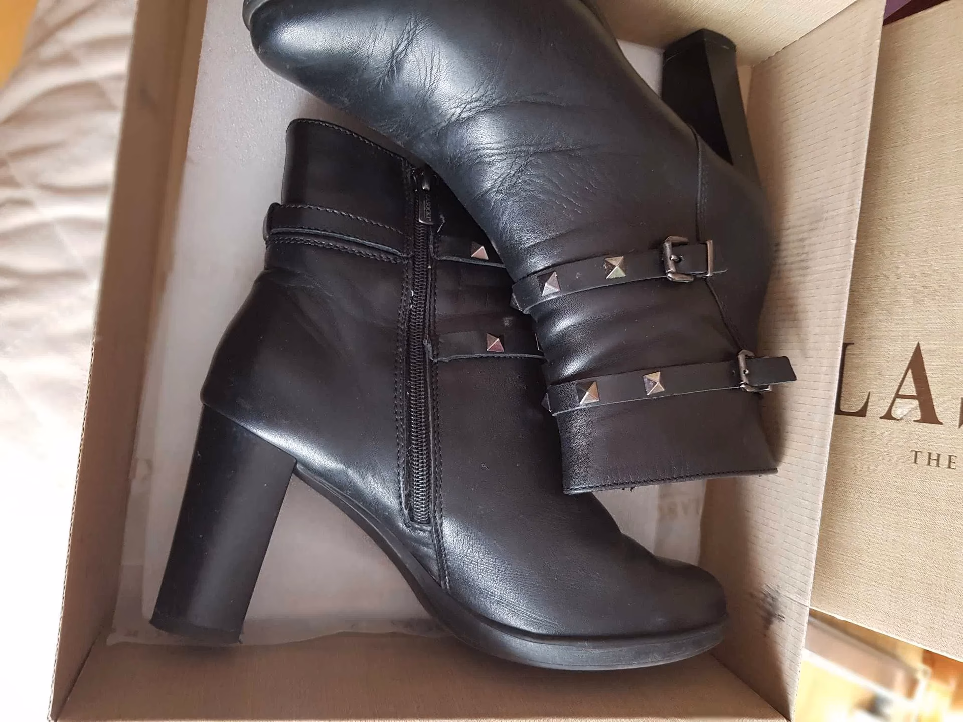 Jak nazywają się buty do kolan?