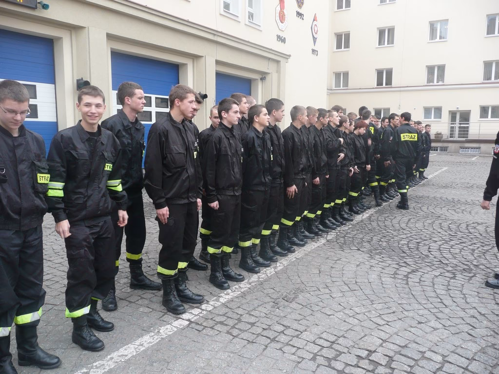 Ile trwa szkoła dla strażaków?