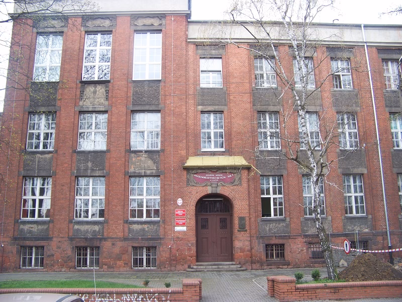 Ile punktów do liceum 3 w Lesznie?