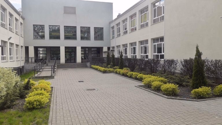 Ile punktów do liceum bohaterek?