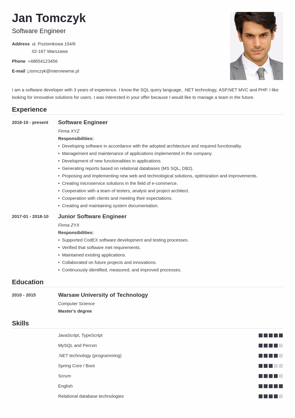 Jak napisać liceum w CV po angielsku?