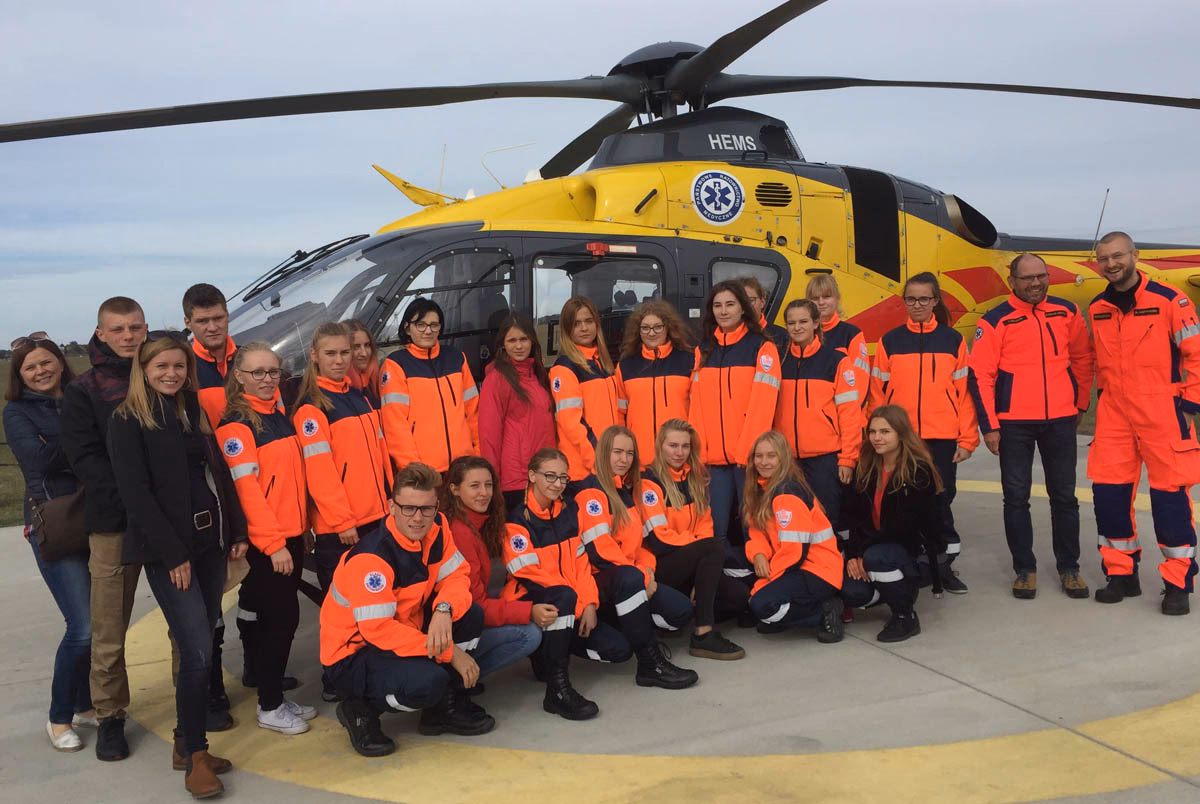 Do jakiej szkoły na ratownika medycznego?