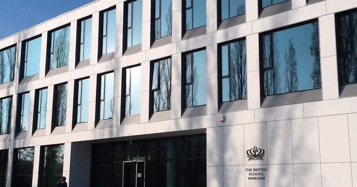 Ile kosztuje IB w Warszawie?