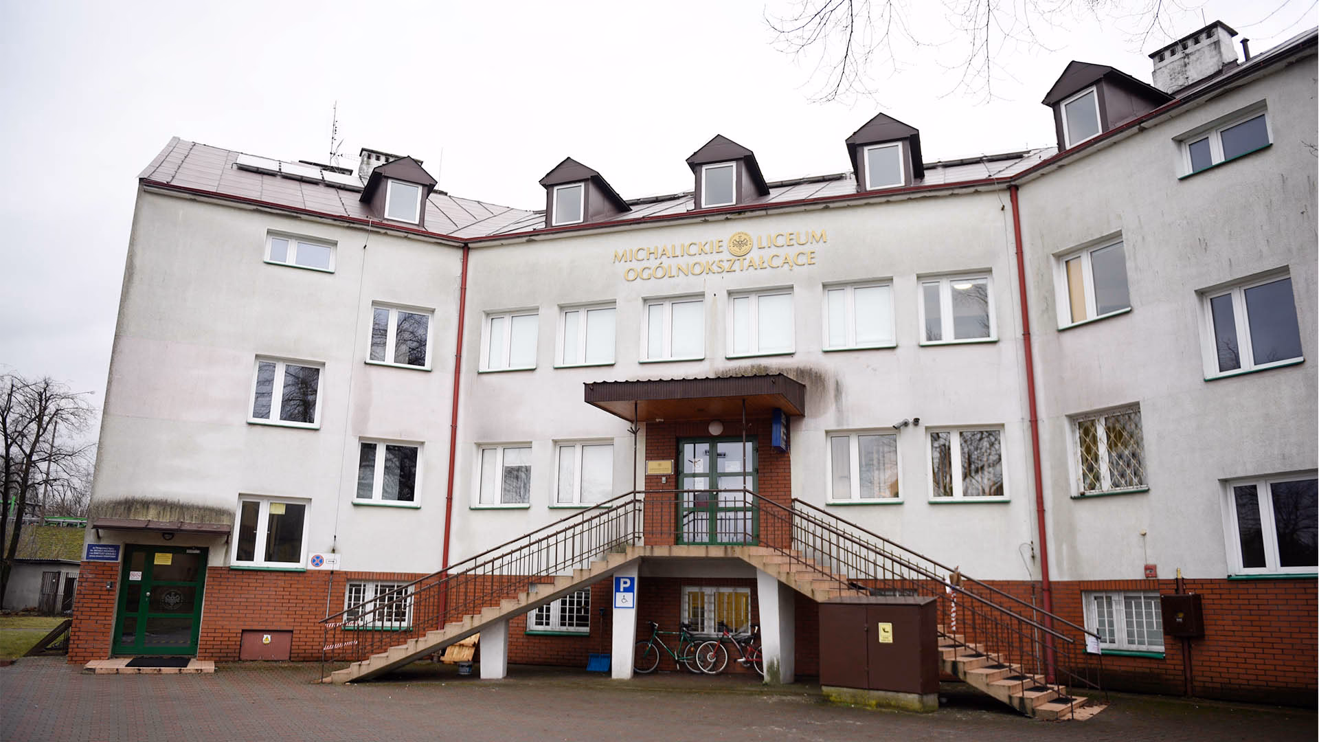 Czym różni się szkoła katolicka od zwykłej?