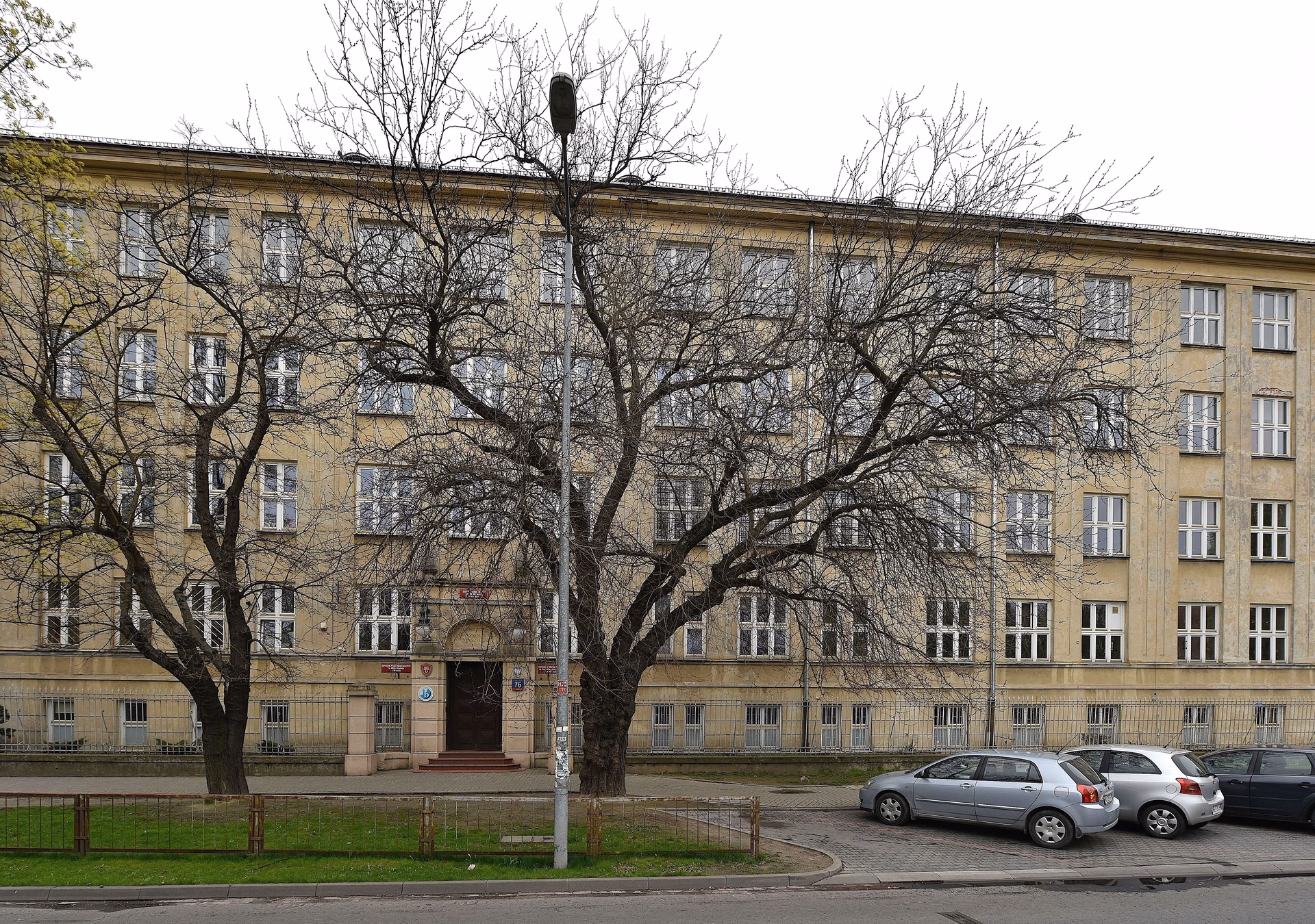 Do jakiej szkoły chodził Mikołaj Kopernik?