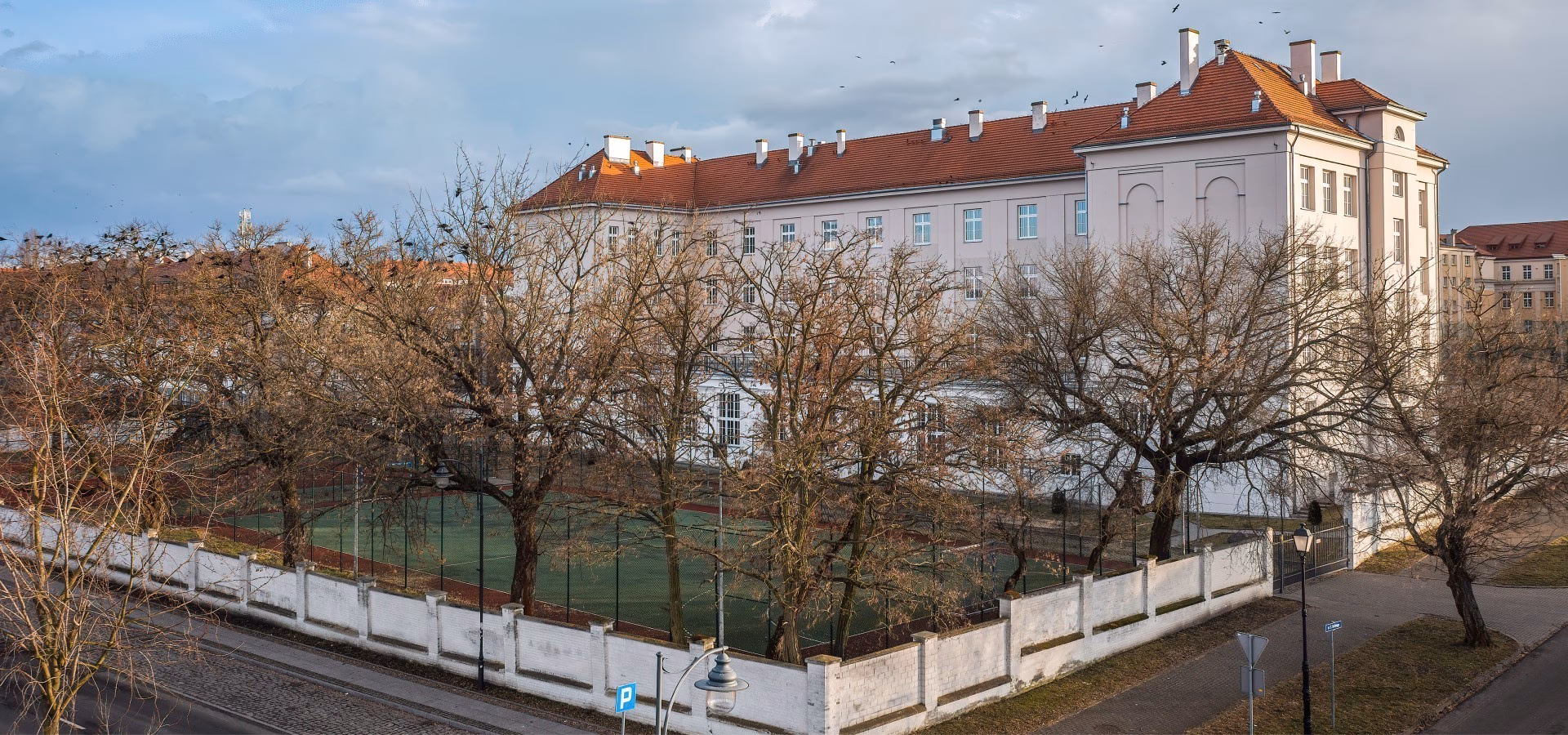 Ile lat trwa liceum w Norwegii?