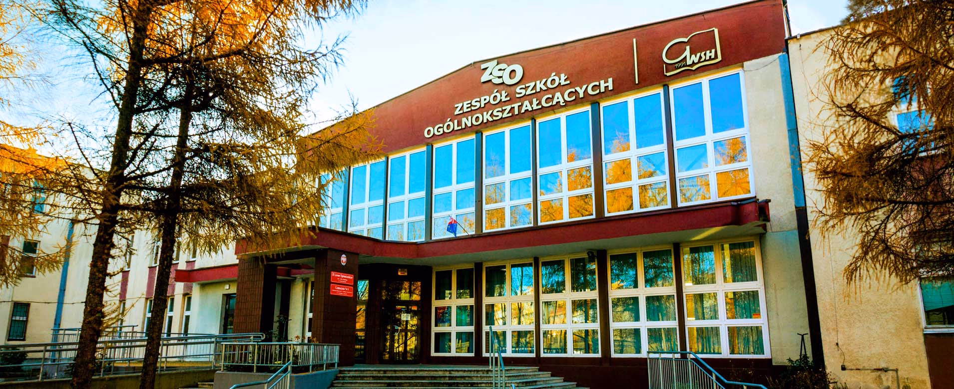 Ile jest szkół średnich w Jaworznie?