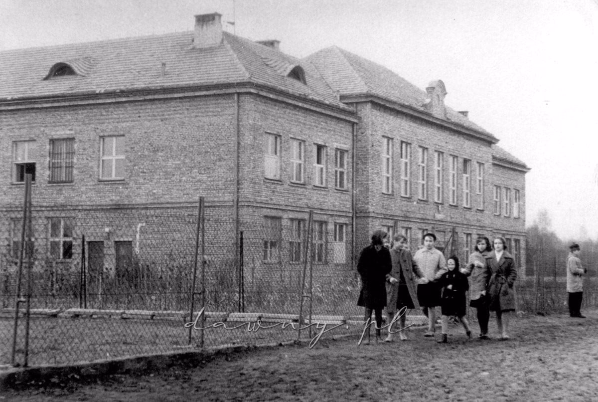 Ile punktów do liceum w Wołominie?