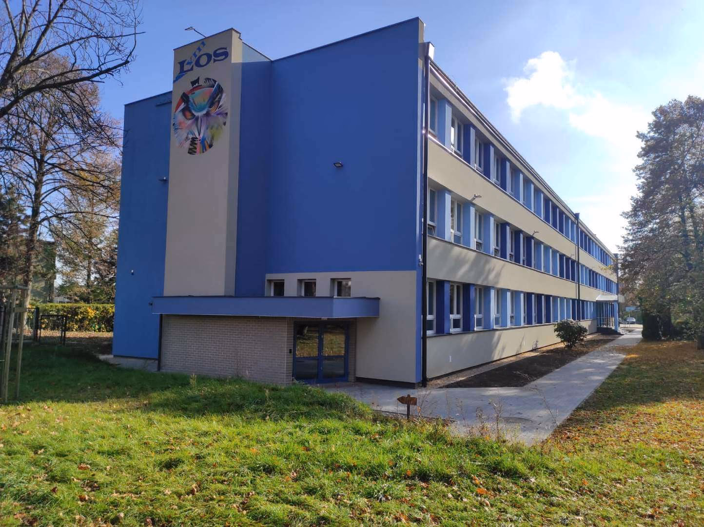 Co to znaczy liceum samorządowe?