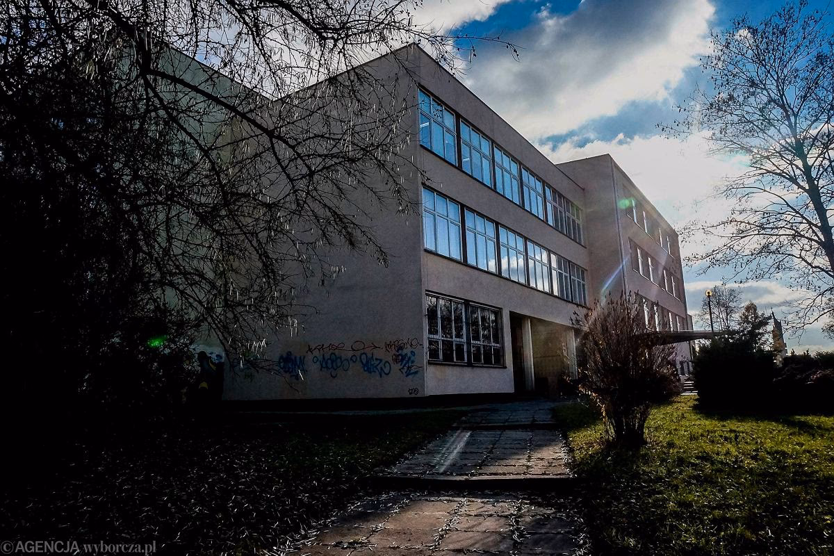 Ile trzeba mieć punktów do ściegiennego Kielce?