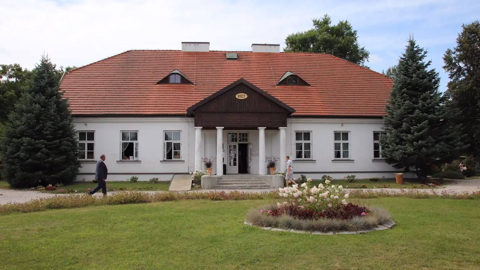 Ile mieszkańców ma gmina Żabia Wola?