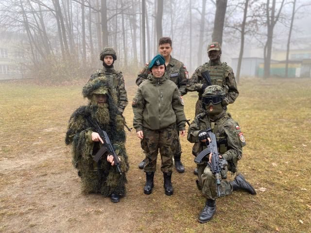 Czy po liceum wojskowym ma się stopień?