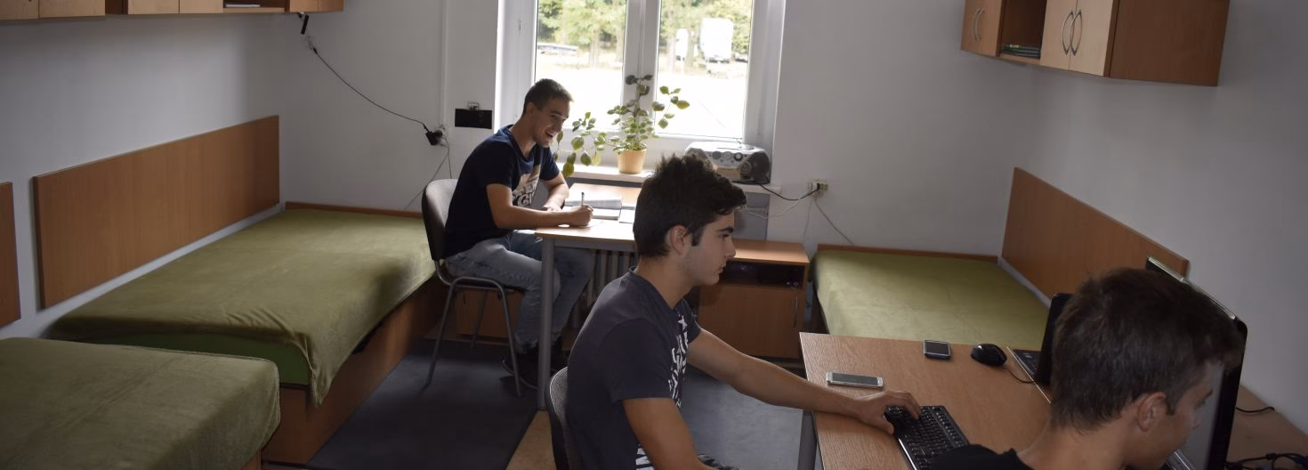 Ile kosztuje internat w Poznaniu?