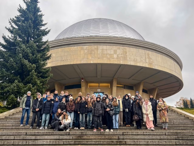 Kiedy najlepiej iść do planetarium?