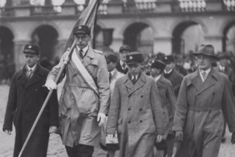 Jak szkoła rozwijała chłopców z Kamieni na szaniec?