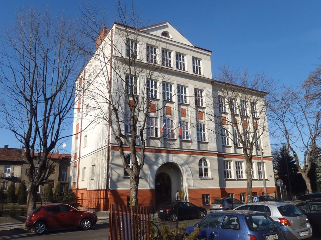 Ile punktów do V LO Tarnów?