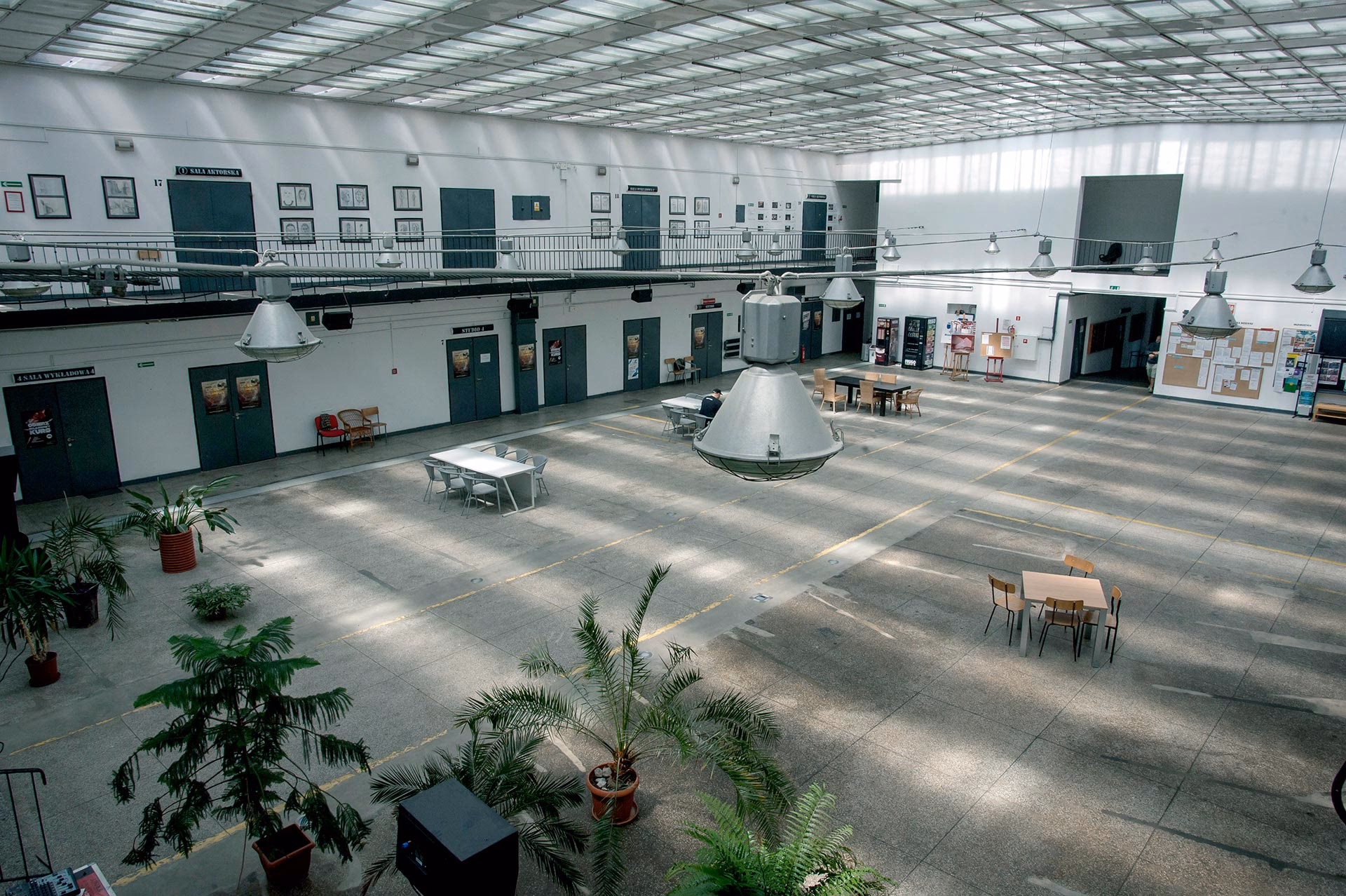 Czy jest liceum aktorskie?